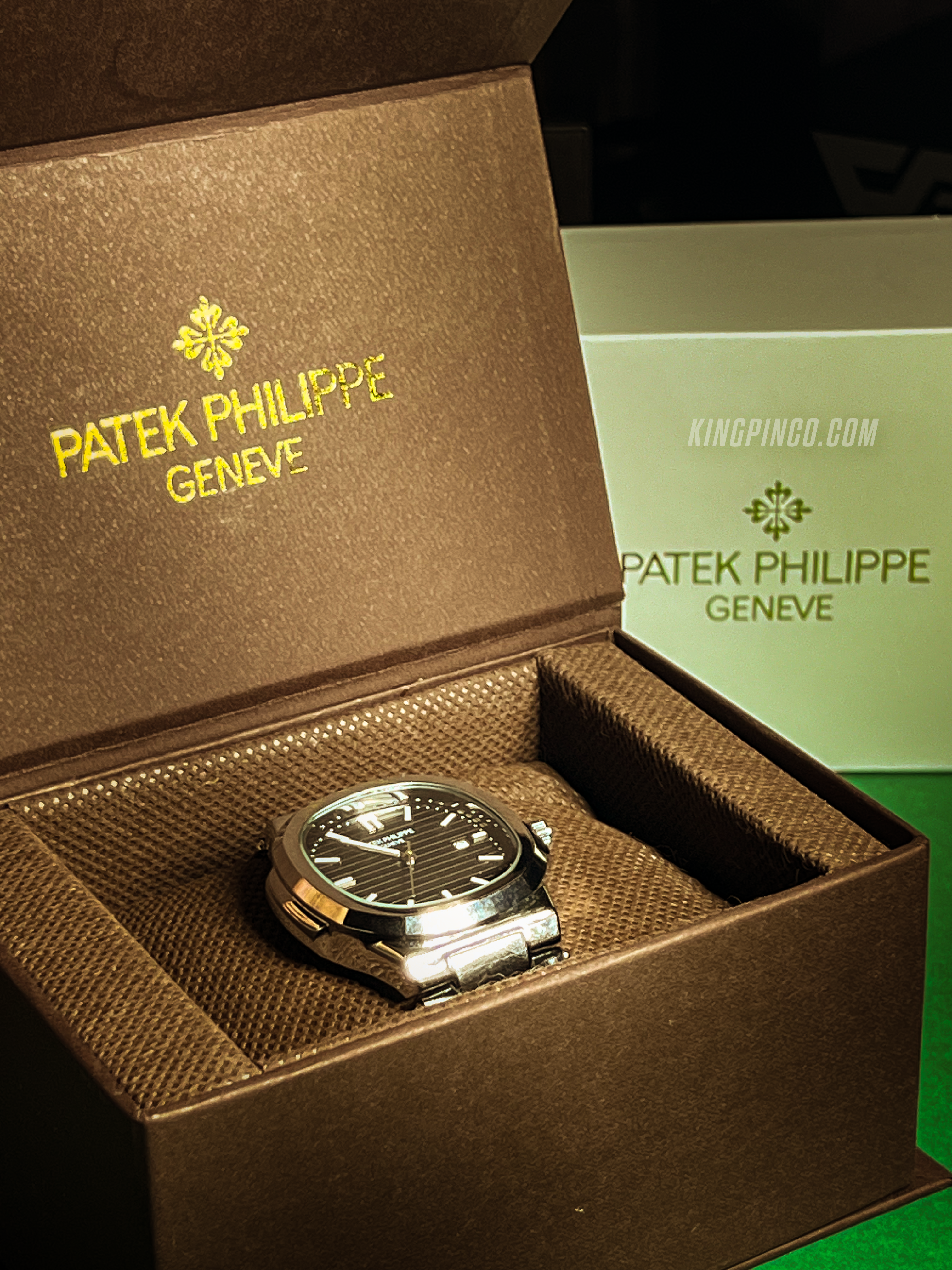 Patek Philippe Genève Black Leather Date Adjustable (With Premium Box)