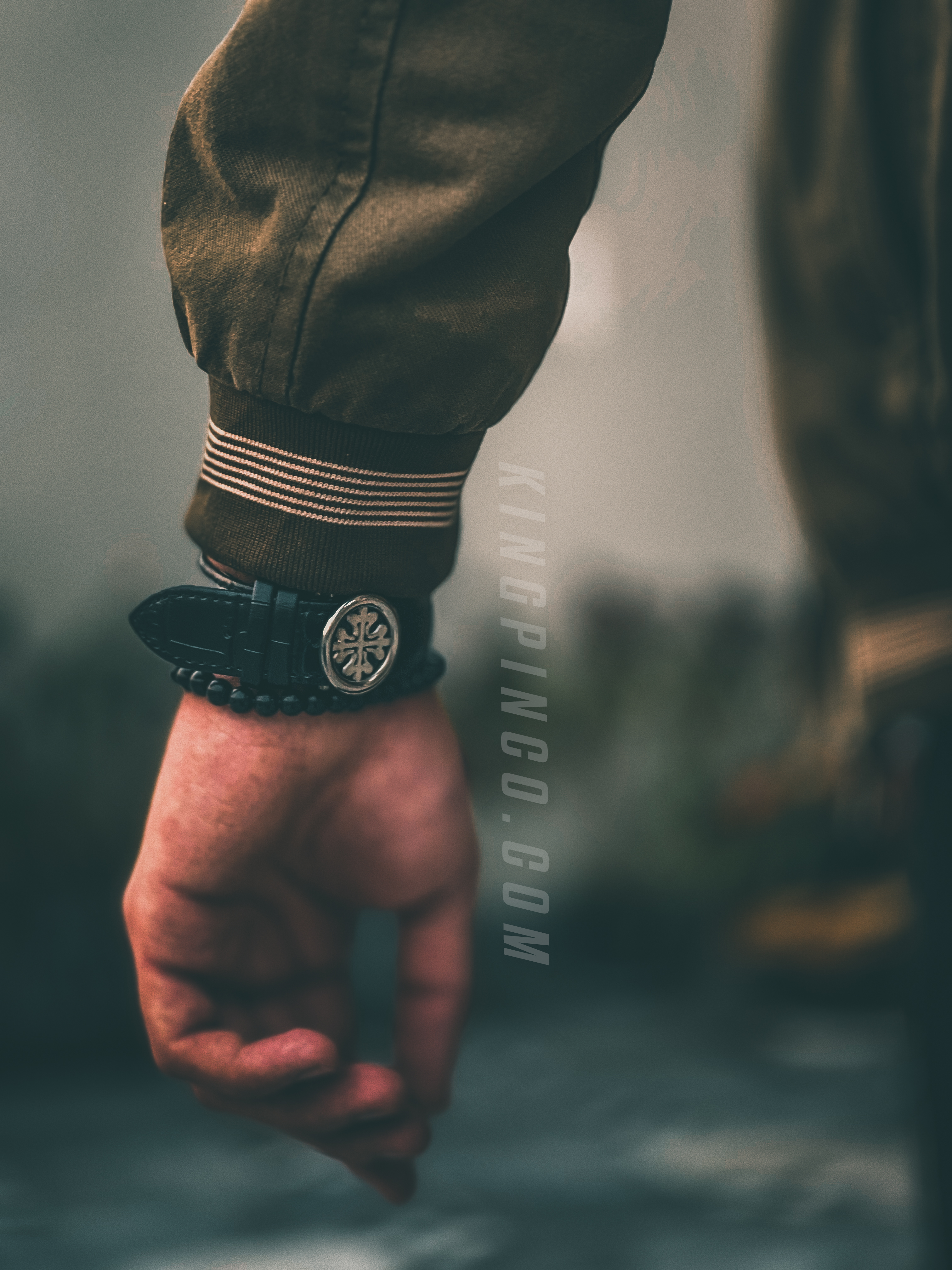 Patek Philippe Genève Black Leather Date Adjustable (With Premium Box)